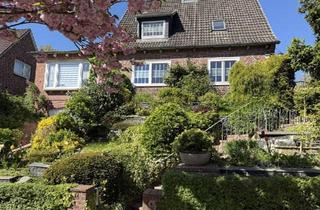 Einfamilienhaus kaufen in 25524 Itzehoe, Itzehoe - Großzügiges Einfamilienhaus mit Einliegerpotenzial und Garten