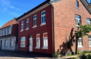 Haus kaufen in 21785 Neuhaus, Neuhaus (Oste) - Charmantes Wohnhaus mit flexibler Nutzung, modernisiertem Dach un
