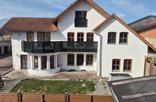 Haus kaufen in 93488 Schönthal, Schönthal - Großzügiges 1-2 Familienhaus in Sackgassenlage - provisionsfrei