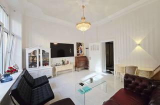 Wohnung kaufen in 50670 Altstadt-Nord, "Stilvoll modernisierte Altbauwohnung in Bestlage"