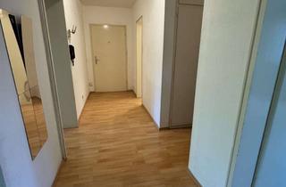 Wohnung mieten in Insterburger Straße 25a, 76139 Waldstadt, Renovierte 3-Zimmer-Wohnung mit Balkon in Karlsruhe Waldstadt