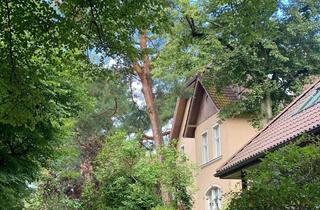 Wohnung mieten in 13467 Hermsdorf, Traumwohnung mit Stuck und Garten in Stadtvilla am Waldsee
