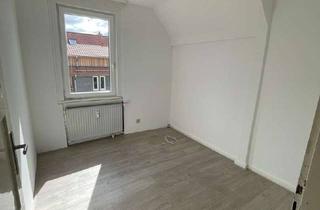 Wohnung mieten in Langeliethstraße, 38644 Goslar, 4 Zimmer Dachgeschosswohnung mit Einbauküche