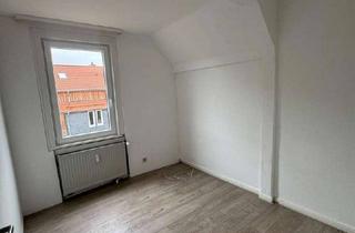 Wohnung mieten in Langeliethstraße, 38644 Goslar, 4 Zimmer Dachgeschosswohnung mit Einbauküche