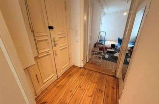 Wohnung mieten in Rathenower Str. 25, 10559 Tiergarten, Großzügige 2-Zimmer Hochparterre Wohnung mit wundervollem Erker!