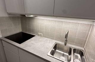 Wohnung mieten in Eichhaldestraße 75, 72574 Bad Urach, Kleine Wohnung mit toller Aussicht - Hanglage