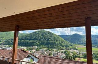 Wohnung mieten in Breitensteinstraße 57, 72574 Bad Urach, Frisch sanierte Traumwohnung mit riesen Balkon und genialer Assuicht.