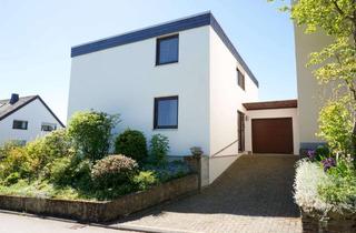 Haus kaufen in 54296 Kernscheid, Lichtdurchflutetes Familienhaus mit Traumgarten in ruhiger Lage von Trier-Kernscheid