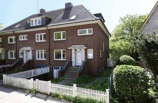 Haus kaufen in 22453 Groß Borstel, Ein Haus, das Geschichten erzählt – Familienleben mit Gartenidylle in Groß Borstel