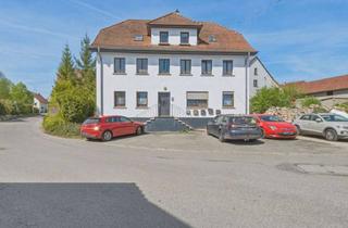 Mehrfamilienhaus kaufen in 88448 Attenweiler, Mehrfamilienhaus mit über 4,8 % Rendite und Entwicklungspotenzial unweit von Biberach!