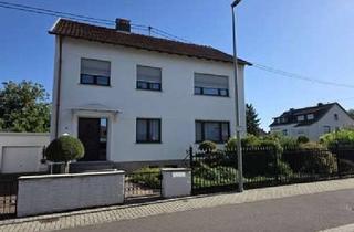 Haus kaufen in 66798 Wallerfangen, *** Freistehendes 1 Fam.Haus mit tollem Grundstück ***