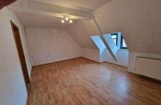 Haus kaufen in 04720 Döbeln, Attraktives Stadthaus mit Gewerbefläche und Wohnung in Döbeln – Ihre Chance auf vielseitige Nutzung!
