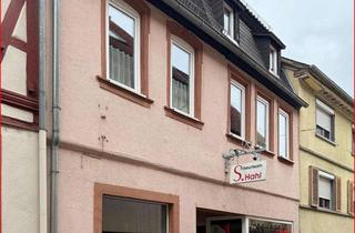 Anlageobjekt in Kirchgasse 10, 55232 Alzey, --Neuer Preis --Wohnen mit Gewerbe (Friseursalon) zentral in Alzey