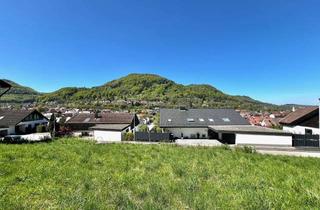 Grundstück zu kaufen in 72805 Lichtenstein, Baugrundstück mit schönem Ausblick am Ende einer Sackgasse