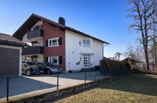 Wohnung kaufen in 83671 Benediktbeuern, Vermietete 2,5-Zimmer-Dachgeschosswohnung mit Bergblick und Stellplatz