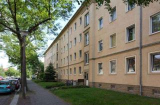 Wohnung mieten in Hohe Str. 20 a, 01069 Südvorstadt-West, WG-geeignete 3-RWE mit Balkon sucht Nachmieter!