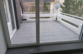Wohnung mieten in Riegeläckerstraße 19, 71229 Leonberg, Außergewöhnliche Galleriewohnung mit Terrasse, Inselküche und TG