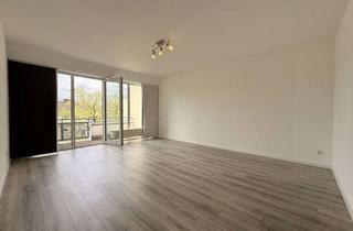Wohnung mieten in Eisenbahnstraße 27, 41239 Schmölderpark, Moderne 2-Zimmer-Wohnung mit Balkon&Stellplatz am Schmölderpark