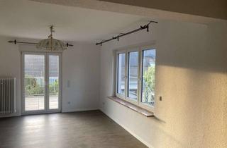 Wohnung mieten in Tannensteige 14, 66849 Landstuhl, Hochparterre Wohnung mit EBK, Garten und Keller, Krankenhausnähe