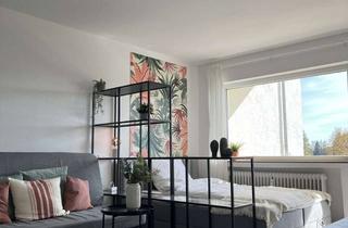 Wohnung mieten in Hauptstraße 133, 89250 Senden, Stilvoll vollmöblierte 1-Raum-Wohnung mit Balkon und Einbauküche in Senden
