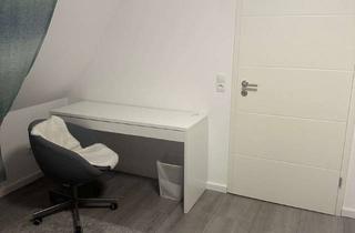 Wohnung mieten in Bergstrasse 13, 23617 Stockelsdorf, WG-Zimmer/ Möbliert