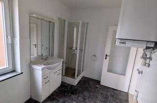 Wohnung mieten in Möncheplatz, 37574 Einbeck, Gut geschnittene, helle Wohnung mit großem Wohnzimmer, Schlafzimmer mit Einbauschränken