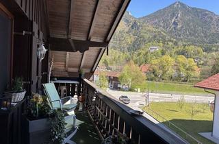 Wohnung mieten in Lanzinger Straße, 83250 Marquartstein, Wohnen mit Balkon: 2-Zimmer-Wohnung in Marquartstein