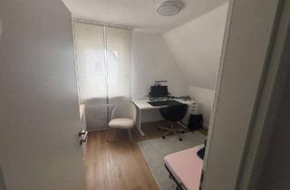 Wohnung mieten in 32758 Detmold, Renovierte 3-Zimmer-Wohnung mit Balkon in Detmold