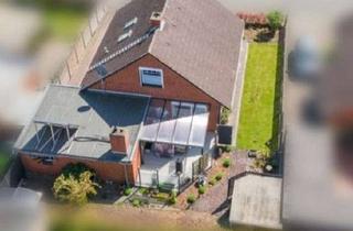 Einfamilienhaus kaufen in 25746 Heide, Einfamilienhaus Freistehend - großräumig saniert