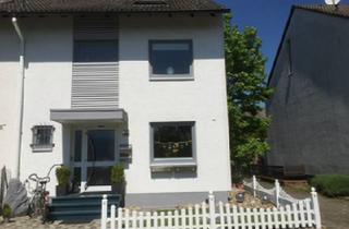 Haus mieten in 68775 Ketsch, Frisch saniertes Reihenendhaus mit Garage und Garten! Bilder entsprechen dem Zustand vor Sanierung!