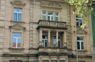 Anlageobjekt in 76133 Südweststadt, Renditestarkes historisches Stadthaus mit weiterem Entwicklungspotential