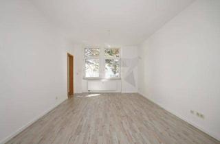 Wohnung mieten in Crimmitschauer Str. 28b, 08058 Zwickau, 3-Raum-EG-Wohnung in charmanten Altbau