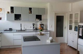 Wohnung kaufen in 79576 Weil am Rhein, ALTBAU-GARTENWOHNUNG MIT AUSBAUPOTENZIAL