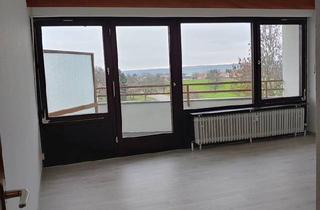 Wohnung kaufen in 72213 Altensteig, Altensteig - Neuwertige geräumige 1-Zimmer Wohnung in Altensteig-Wart