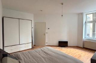 Wohnung kaufen in Mauerpark, 10437 Berlin, Berlin - Charmante Altbauwohnung am Mauerpark - ruhig & bezugsfrei