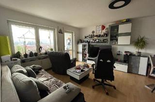 Wohnung kaufen in 78239 Rielasingen-Worblingen, Rielasingen-Worblingen - Vermietete 2-Zimmer Dachgeschoss Wohnung in Rielasingen