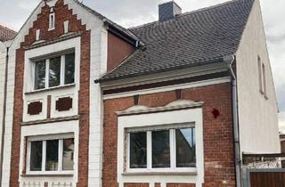 Haus kaufen in 39326 Wolmirstedt, Wolmirstedt - Schöne Helle renovierte sanierte DHH
