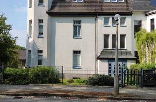 Villa kaufen in 08543 Pöhl, Pöhl - Mehrfamilienhausvilla mit Nebengebäude, 4 Wohneinheiten, saniert