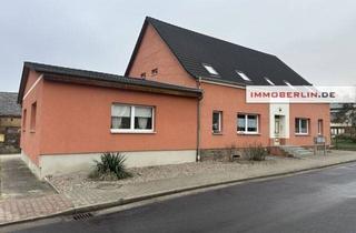 Anlageobjekt in 16248 Parsteinsee, IMMOBERLIN.DE - Attraktives Mehrfamilienhaus mit Nebengebäuden nahe Naturpark Unteres Odertal