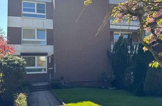 Wohnung kaufen in 22045 Jenfeld, Großzügige 2-Zimmer-Wohnung mit Kamin, Süd-Loggia und Gartenzugang