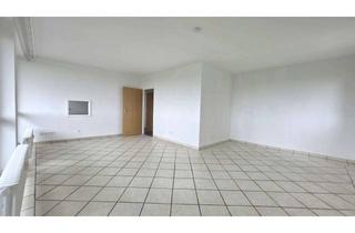 Wohnung kaufen in 41564 Kaarst, ++ 5 ZIMMER, BALKON & LIFT … über 110 m² Wohnkomfort mit Blick ins Grüne!
