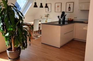 Wohnung kaufen in Olympiastrasse 21, 86179 Haunstetten, 3-Zimmer-Dachgeschosswohnung in Augsburg Haunstetten