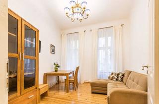 Wohnung kaufen in Johann-Georg-Straße 23, 10709 Wilmersdorf, Gepflegter Altbau mit 2 separat begehbaren Zimmern&3,5 m Decken Ku’damm-Seitenstraße. Provisionsfrei