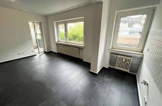 Wohnung kaufen in 45130 Rüttenscheid, Eigennutzung oder Investment! Modernisiertes Apartment mit kleinem Balkon in zentraler Wohnlage!