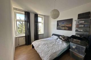 Wohnung mieten in Wismarsche Straße 41, 18057 Kröpeliner Tor-Vorstadt, 2 große separate Zimmer - Toplage KTV