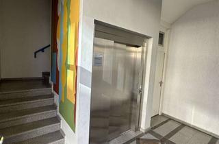 Wohnung mieten in Pasteurstrasse, 66538 Neunkirchen, Barrierefreie 2,5 Zimmer-Wohnung mit Balkon & Einbauküche in zentraler Lage von Neunkirchen (Saar)