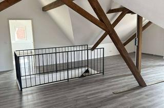 Wohnung mieten in 76879 Essingen, Stilvolle Maisonettenwohnung, ein Haus in Haus Charakter