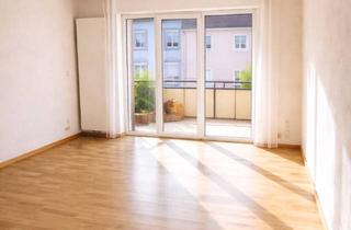Wohnung mieten in Luitpoldstrasse 32, 89231 Neu-Ulm, PROVISIONSFREI / 3-Zi WHG im 3.OG im Herzen von Neu-Ulm