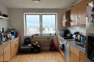 Wohnung mieten in Blumenstr. 24, 52531 Übach-Palenberg, Große Wohnung mit Balkon!