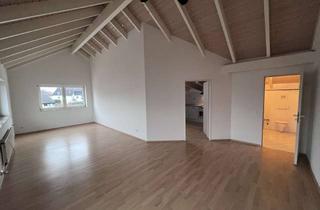 Wohnung mieten in 53639 Königswinter, 2-Zimmer-Dachgeschoss-Wohnung mit hohen Decken in Oberpleis